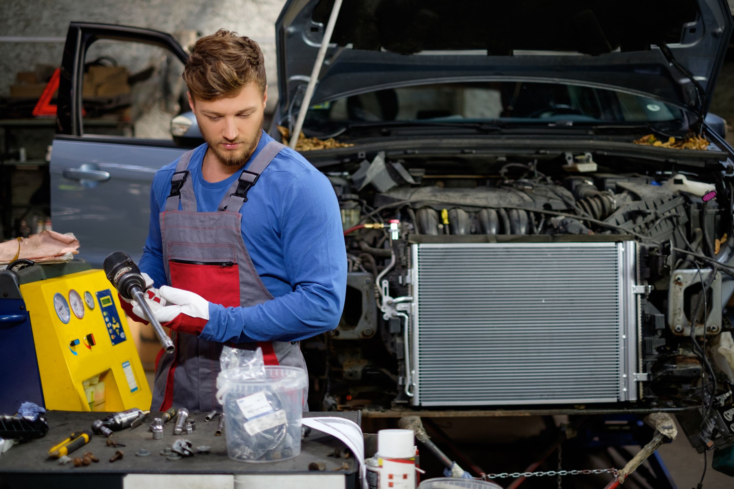 Aviator Car Service: Fren Sistemlerinin Uzman Ayarı ve Değiştirilmesi